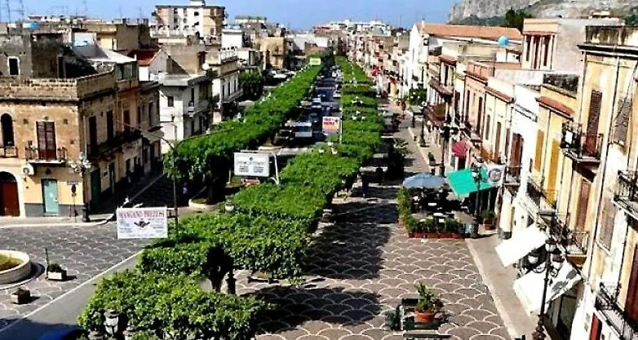 Paradiso Del Mare, Appartamento Accogliente Vicino A Mare, Metro, Aeroporto E Palermo 카파치 0*,